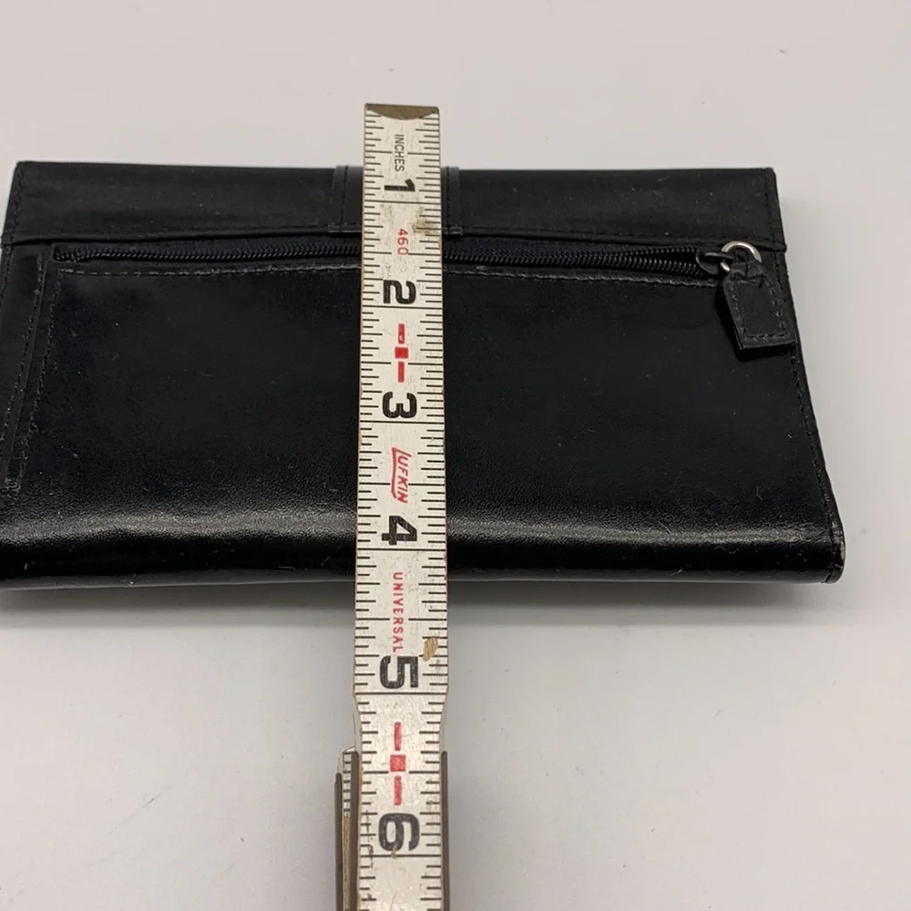 The Royalle Collection Black Wallet with Silver closure NWT